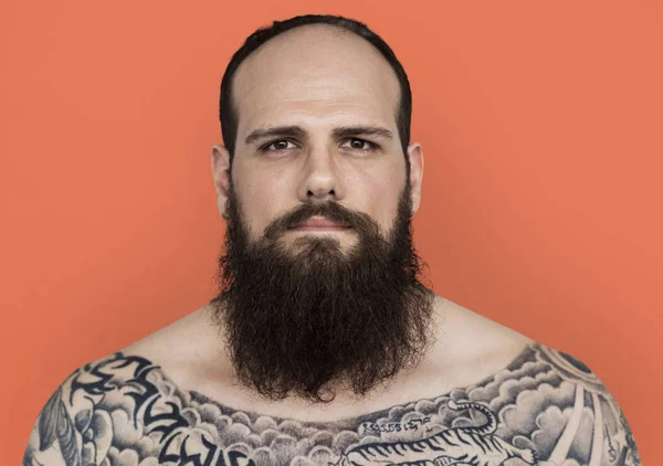 Dövmeli sakallı adam — Stok fotoğraf