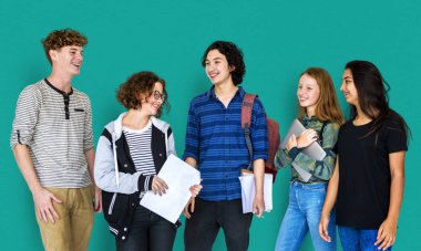 Birlikte Studio'da farklı öğrenciler