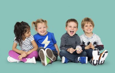 İlköğretim yaş erkek ve kız