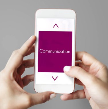 cep telefonu tutan eller