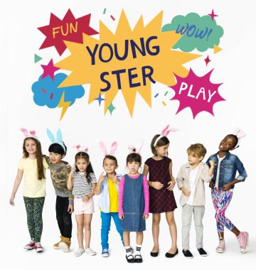 çok kültürlü okul çocukları birlikte