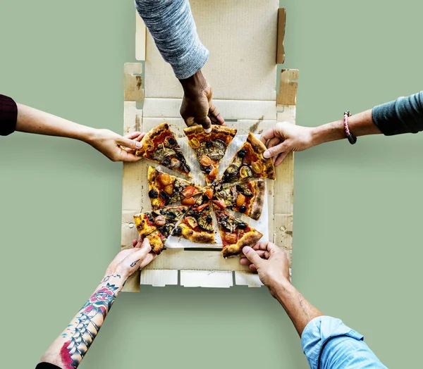 Kezei pizza szelet — Stock Fotó