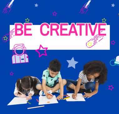 kağıtlara çizim çocuklar