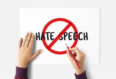 kişi kalem ile metin yazma