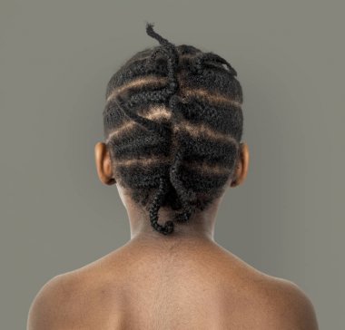 Saç modeli ile Afrikalı Çocuk