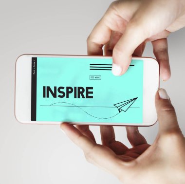 Cep telefonu holding insan eller