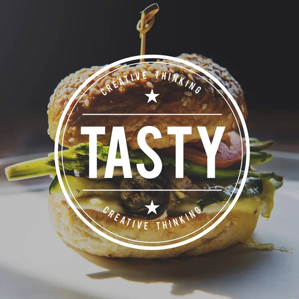 Hamburger plaka üzerinde kapat