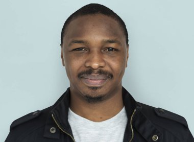 Afrikalı erkek gülümseyen