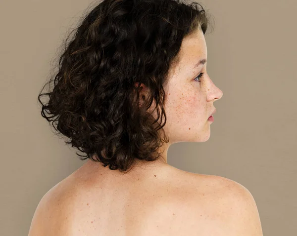Frau mit nackten Schultern — Stockfoto