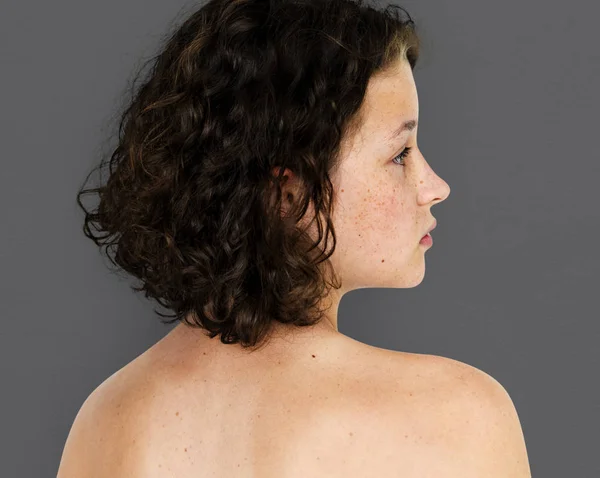 Vrouw met blote schouders — Stockfoto