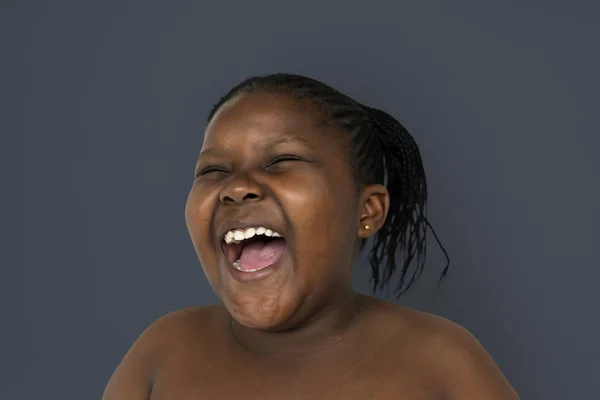 Lány pigtails nevetve — Stock Fotó