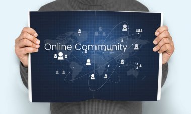 adam tutarak açık kitap işaretleri