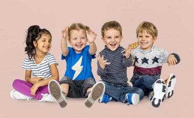 İlköğretim yaş erkek ve kız