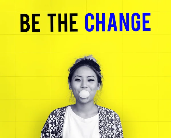 Young woman with bubble gum — Stock Photo, Image