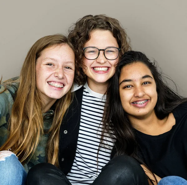 Young  smiling Women Together — Stock Photo, Image