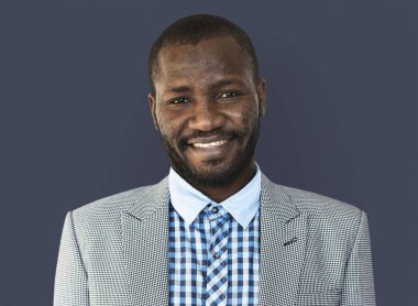 Yetişkin Afrika kökenli Amerikalı adam 