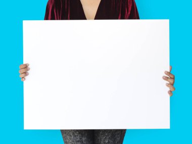 kadın holding beyaz bayrak