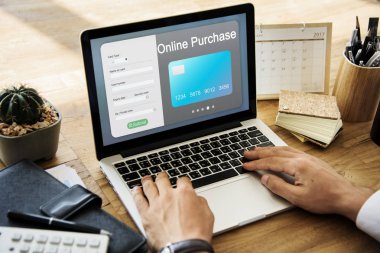 dizüstü bilgisayar kullanan kişi eller iş