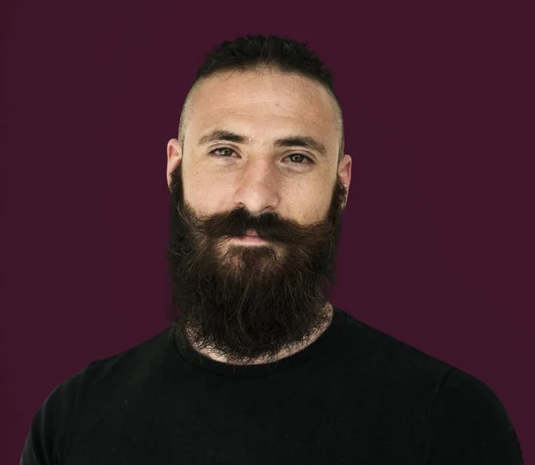 Uomo caucasico con barba lunga — Foto Stock
