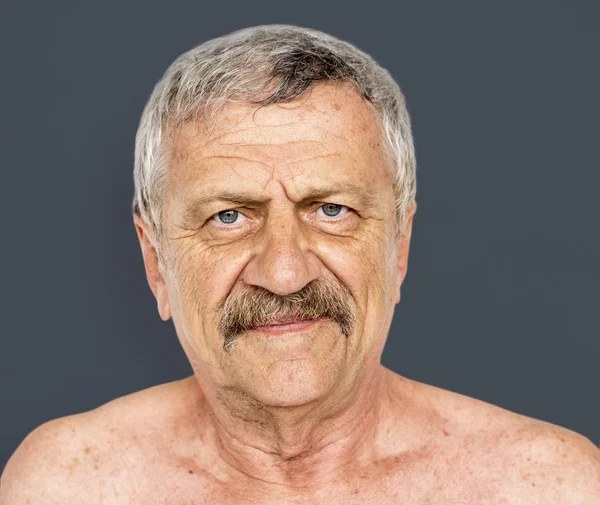 Älterer Mann mit Schnurrbart — Stockfoto