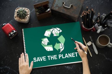 Yaratıcı tasarımcı çalışma