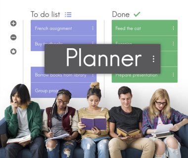 Arkadaşlar dijital cihazlar kullanarak 