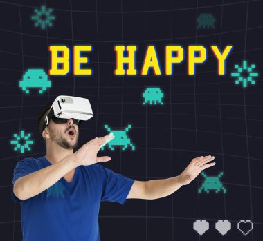 Adam visualiaing gerçeklik Gadget'ı kullanma 