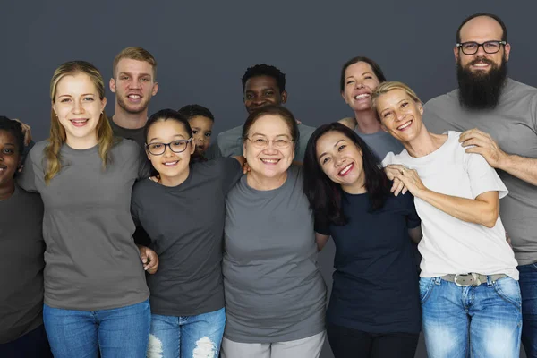 Groep mensen bij elkaar — Stockfoto