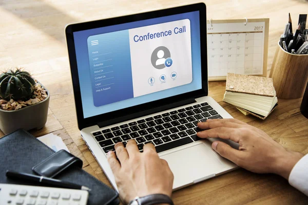 Business person hands using laptop — Stock Photo, Image