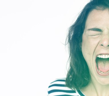 genç kadın çığlığı