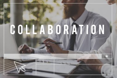 iş adamları beyin fırtınası