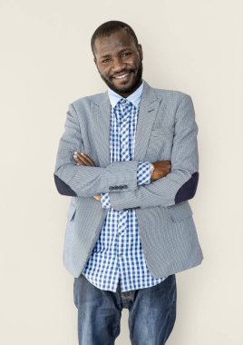 ceketli Afrikalı adamı