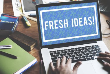 Erkek el laptop çalışma