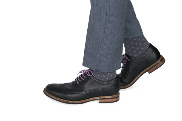 Homem pés em sapatos casuais — Fotografia de Stock