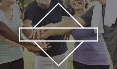 üst düzey insanların ellerini yığını yapma 