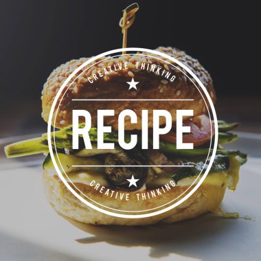 Hamburger sebze ve mantar ile