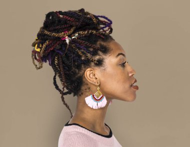 modern saç modeli ile Afrikalı-Amerikalı kadın
