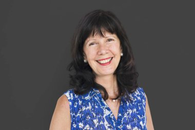 Koyu saçlı Olgun kadın