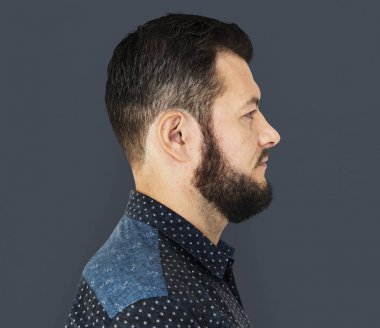 Sakallı beyaz adam