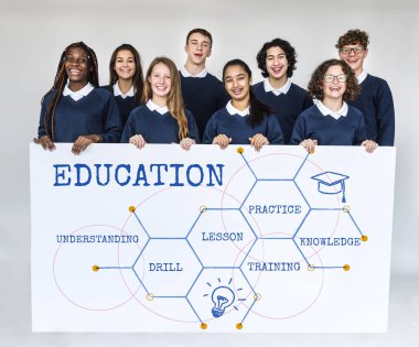 Billboard tutan öğrenciler 