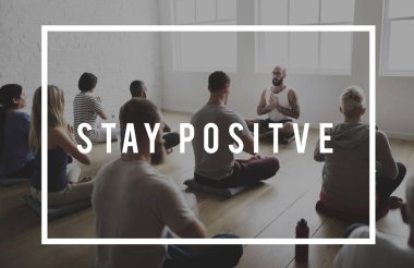 yoga yapan insanlar çeşitlilik egzersizleri