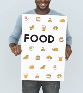 Afrika adam grafik afiş tutarak 