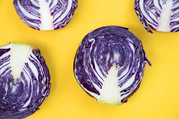 Fresh Purple cabbages — Stock Photo, Image