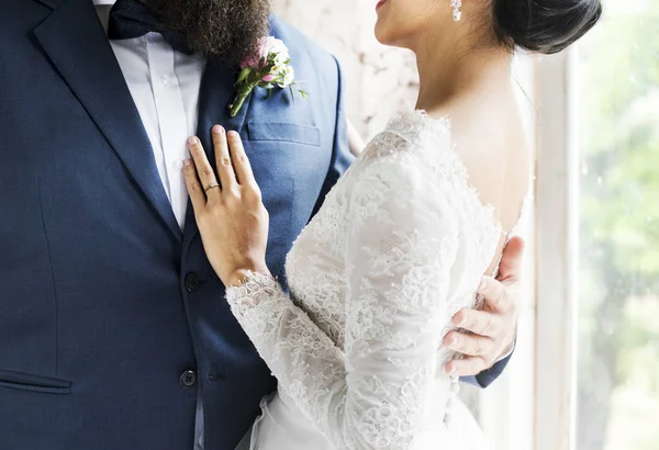 Piękne newlywed para — Zdjęcie stockowe