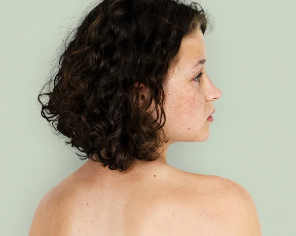 Frau mit nackten Schultern — Stockfoto