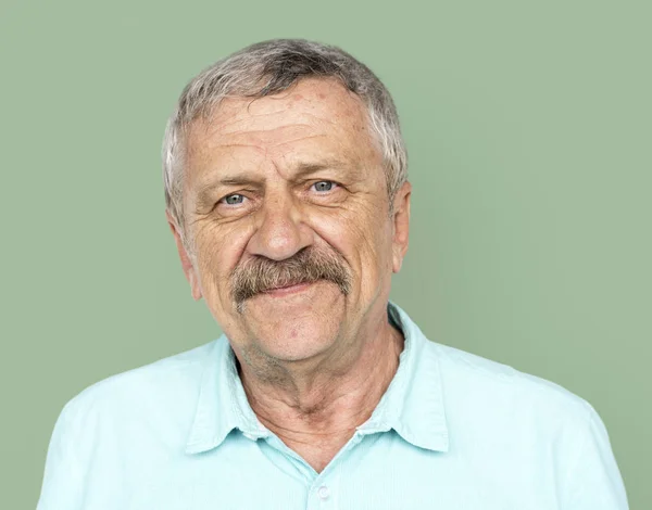 Äldre man med mustasch — Stockfoto