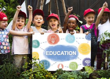 Çocuk Holding tasarlamak