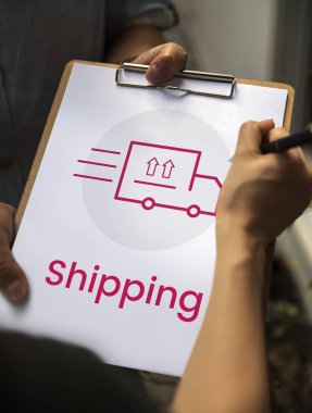 Not etmek üstünde çalışan eller