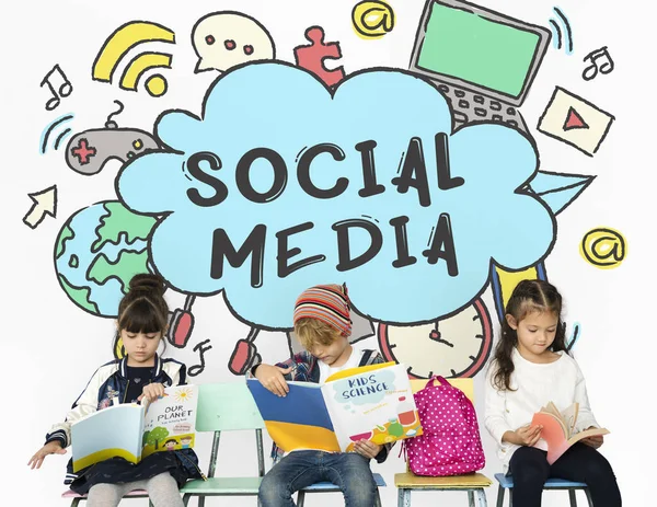 çocuklar ders birlikte öğrenme