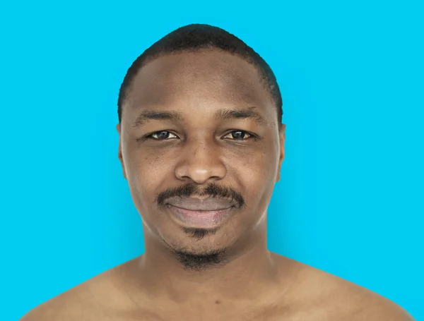 Sorridente uomo africano — Foto Stock